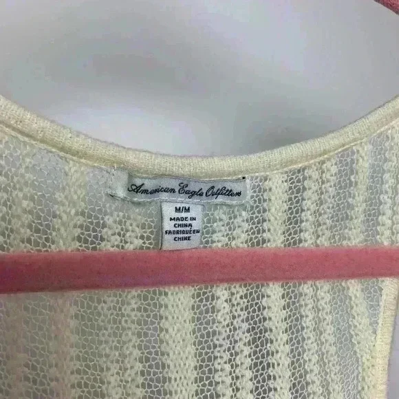 American Eagle Outfitters Peplum Knit Top M - Picture 4 of 4